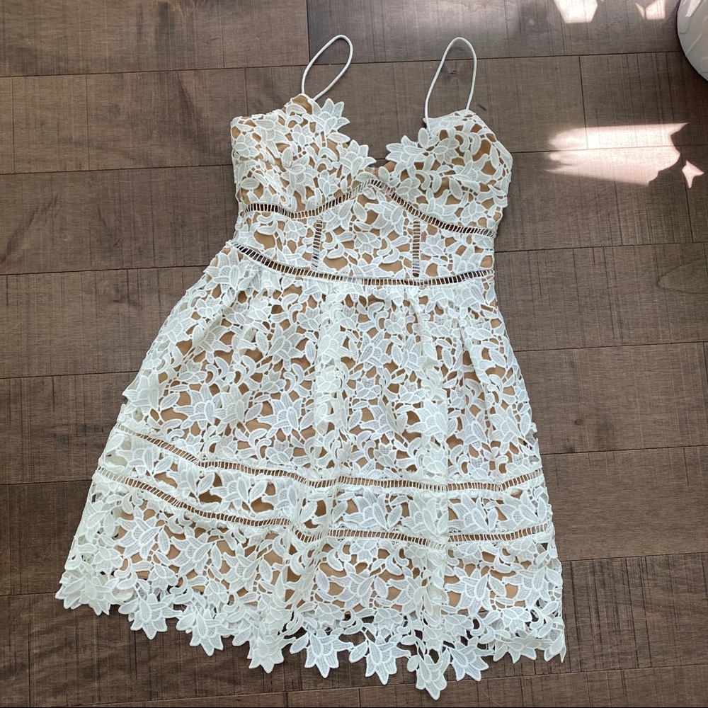 White lace dress size Small L’atiste